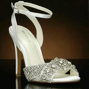 Menbur bridal sandals